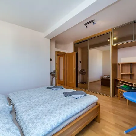 Penthouse Helenka Lejlighed